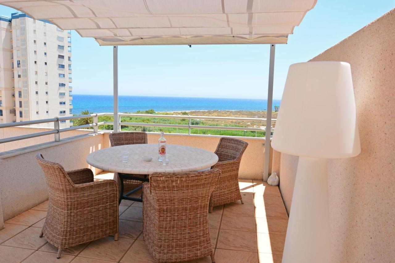 Luxury Beachfront Penthouse By Nras Ел Кампело Екстериор снимка